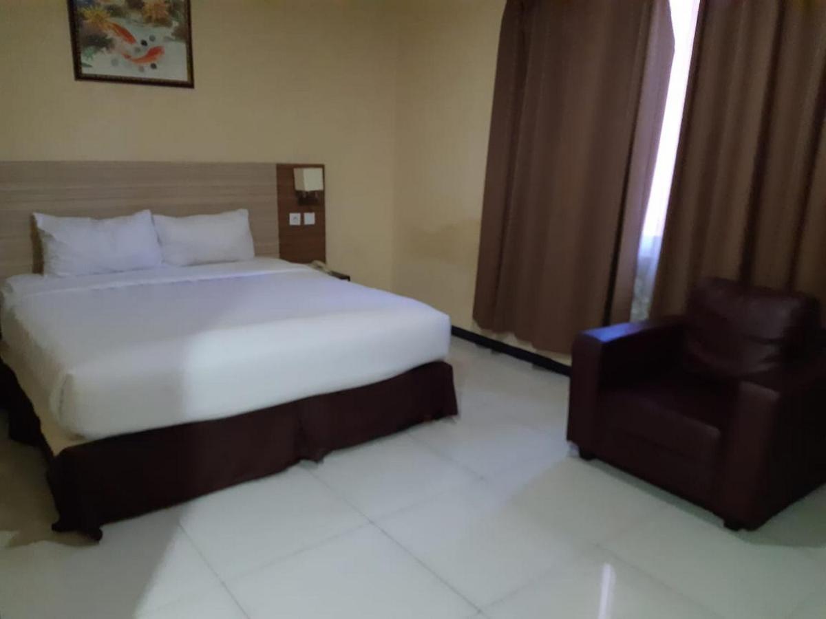 Agraha Andalas Hotel Macasar Exterior foto