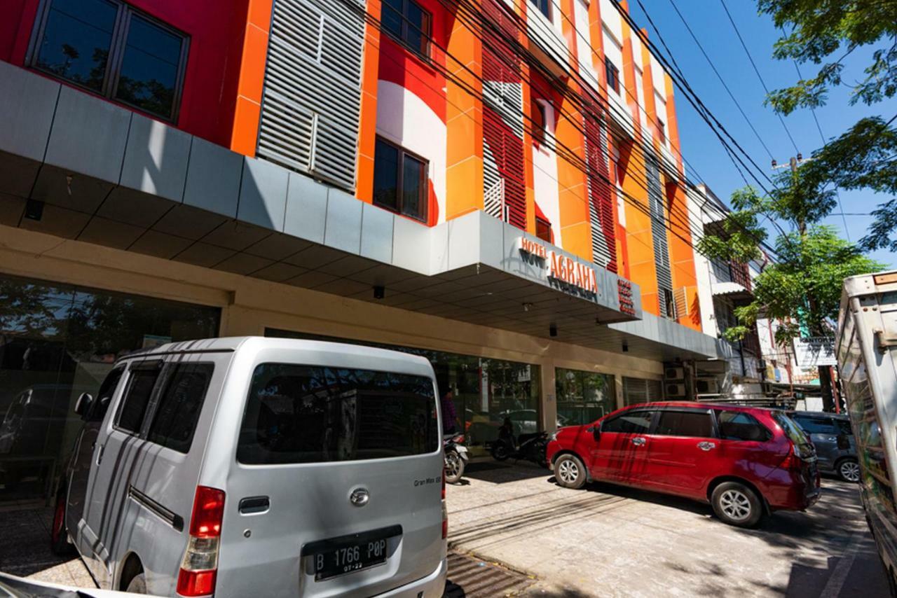 Agraha Andalas Hotel Macasar Exterior foto